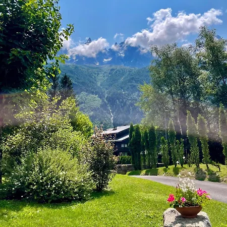 Hotel La Sapiniere