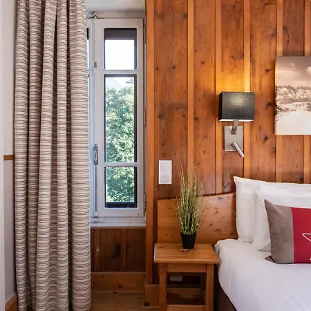 Hotel La Sapiniere 3*