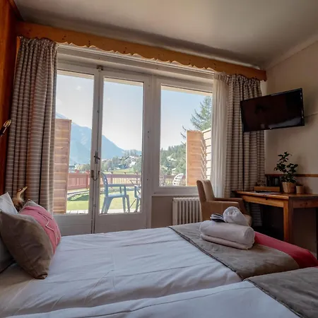 La Sapinière Hotel