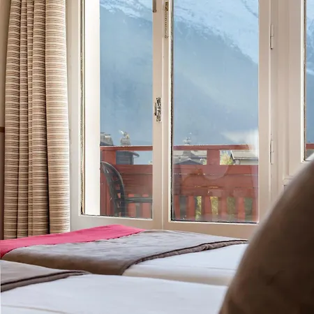 Hotel La Sapinière 3*