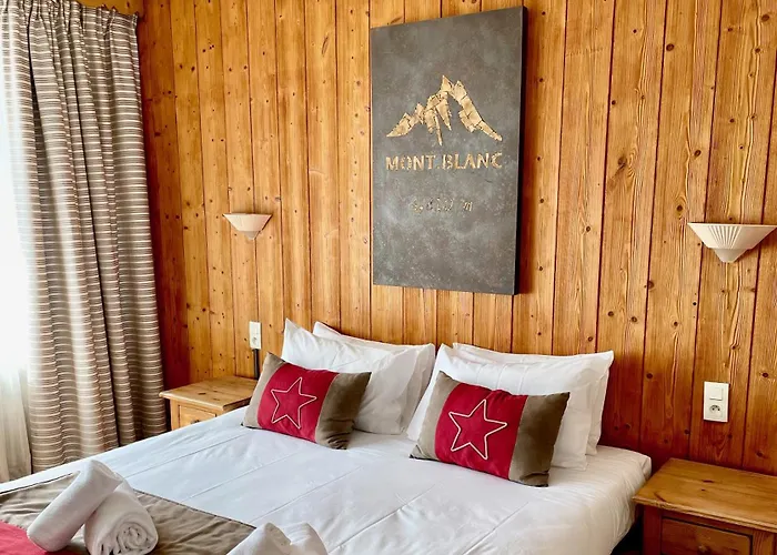 Hotel La Sapiniere 3*