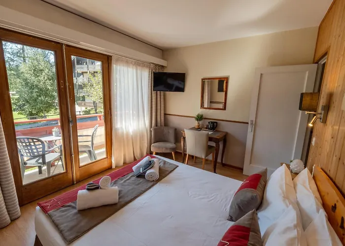 La Sapiniere Hotel 3*