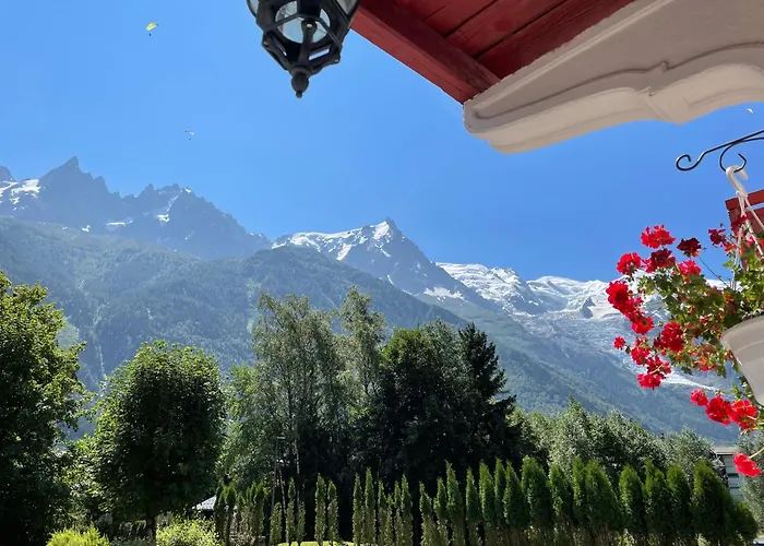 Hotel La Sapiniere 3*